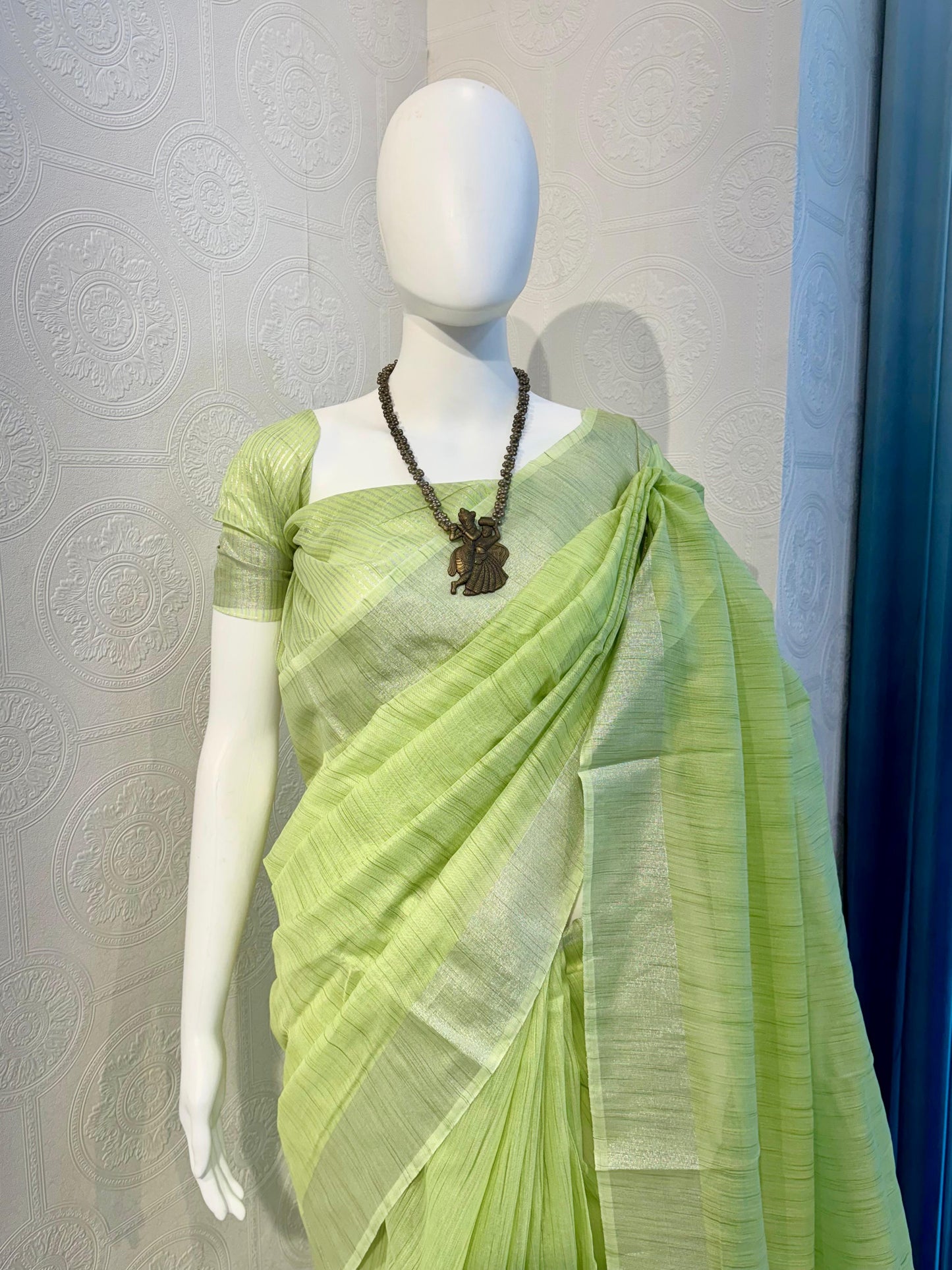 Pure Linen Cotton Saree with Silver Zari Border & Tassel Pallu – Soft & Elegant Drape
