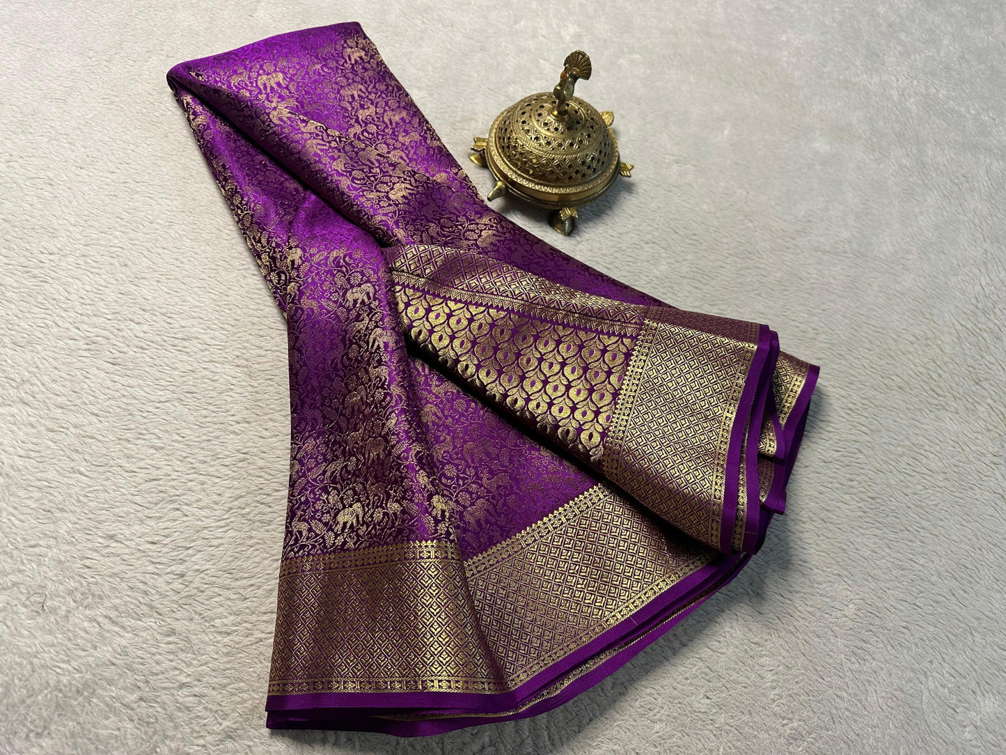 Pure Brocade Mysore Silk Saree with Zari Weaving & Jaccard Contrast Blouse