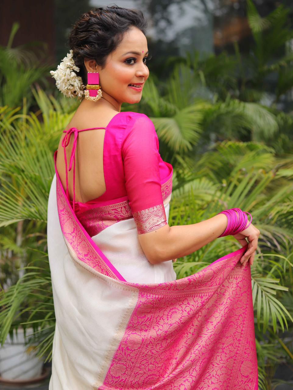 Soft Festive Wear Pure Zari Weaving Elegant White Nylon Chinnon Saree with Pink Border