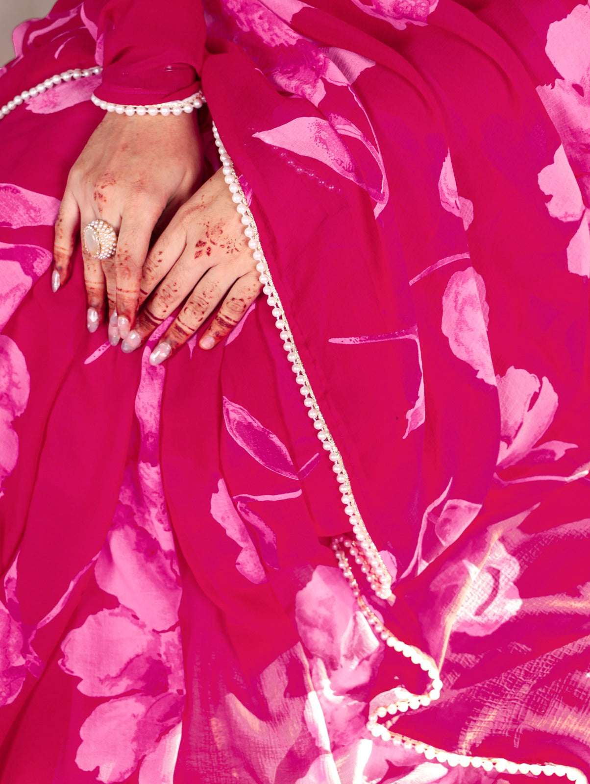 Lightweight & Elegant  Pink Chiffon Floral Print Saree with Pearl Lace Border