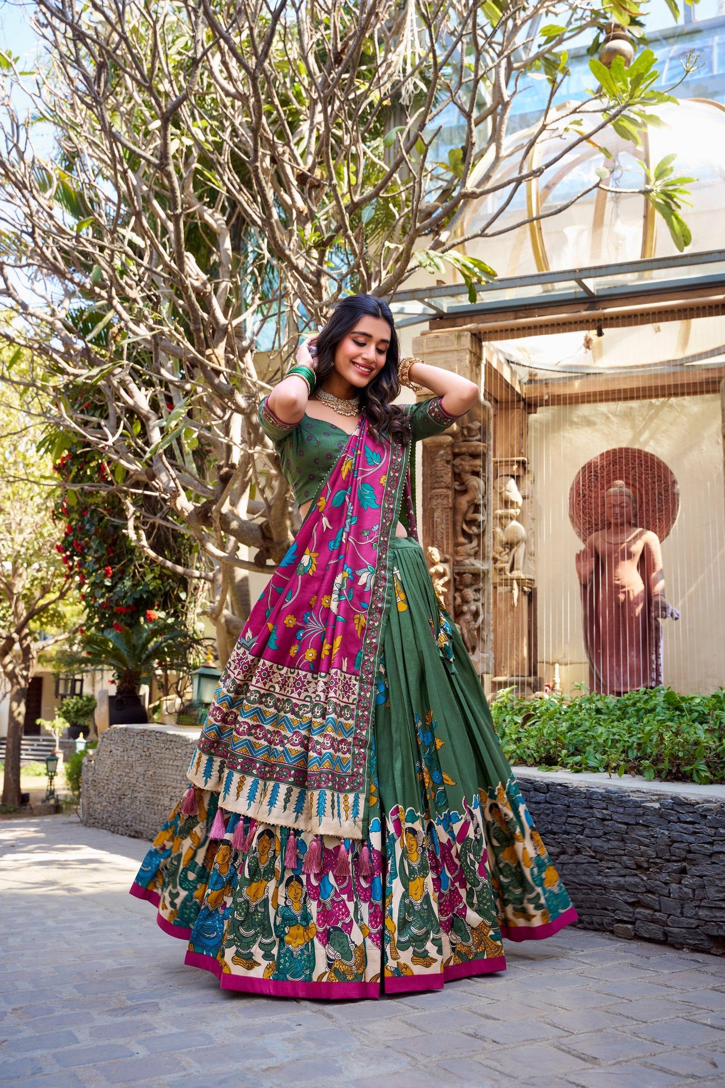 Traditional Kalamkari Lehenga Choli in Tussar Silk – Green Lehenga & Pink Dupatta