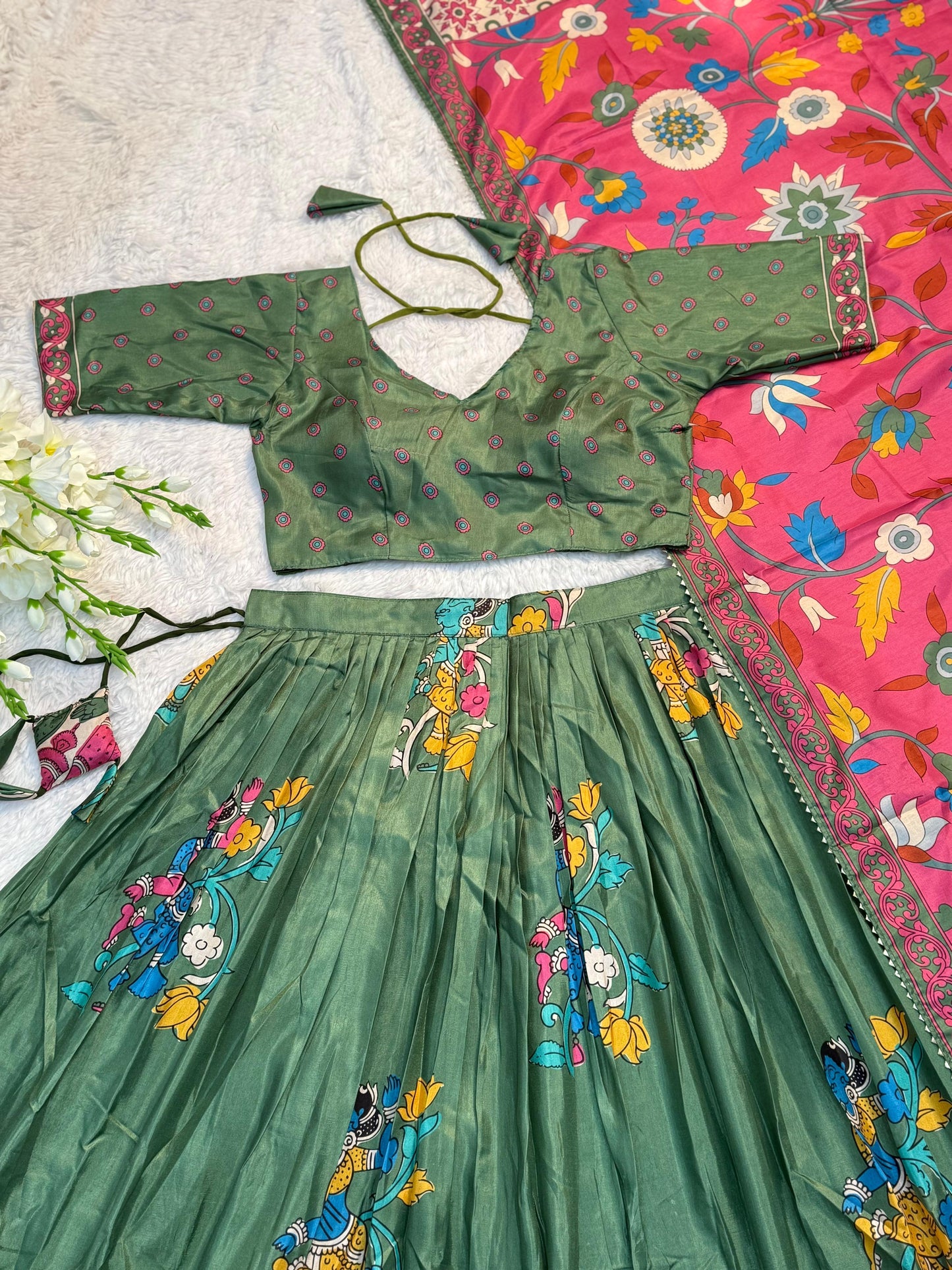 Traditional Kalamkari Lehenga Choli in Tussar Silk – Green Lehenga & Pink Dupatta
