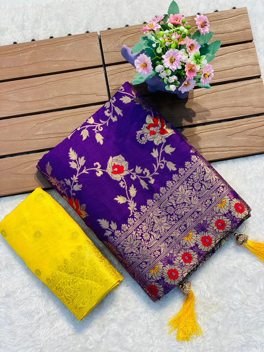 Luxury Dark Blue Banarasi Silk Saree with Intricate Weaving and Zari Accents