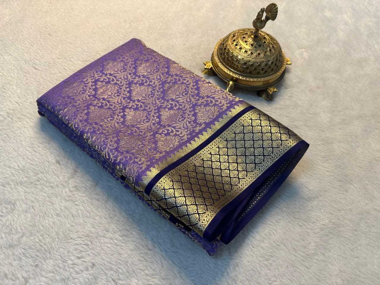 Elegant Traditional Wear Royal Purple Mysore Silk Saree with Golden Zari Weaving & Rich Pallu