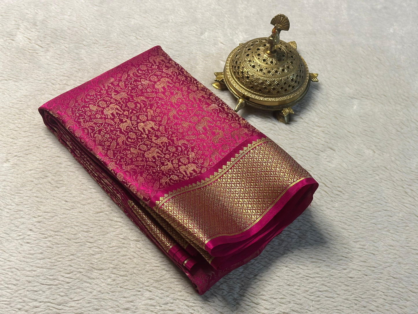 Pure Brocade Mysore Silk Saree with Zari Weaving & Jaccard Contrast Blouse - Elegant & Rich Pallu