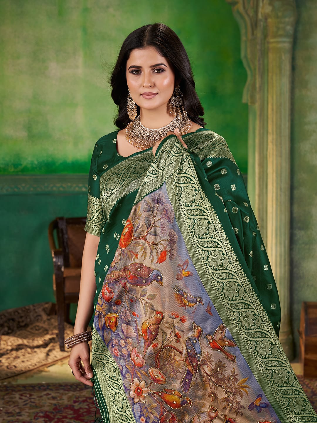 Jacquard Zari Weaving Saree with Woven Pallu, Handwork & Jalar