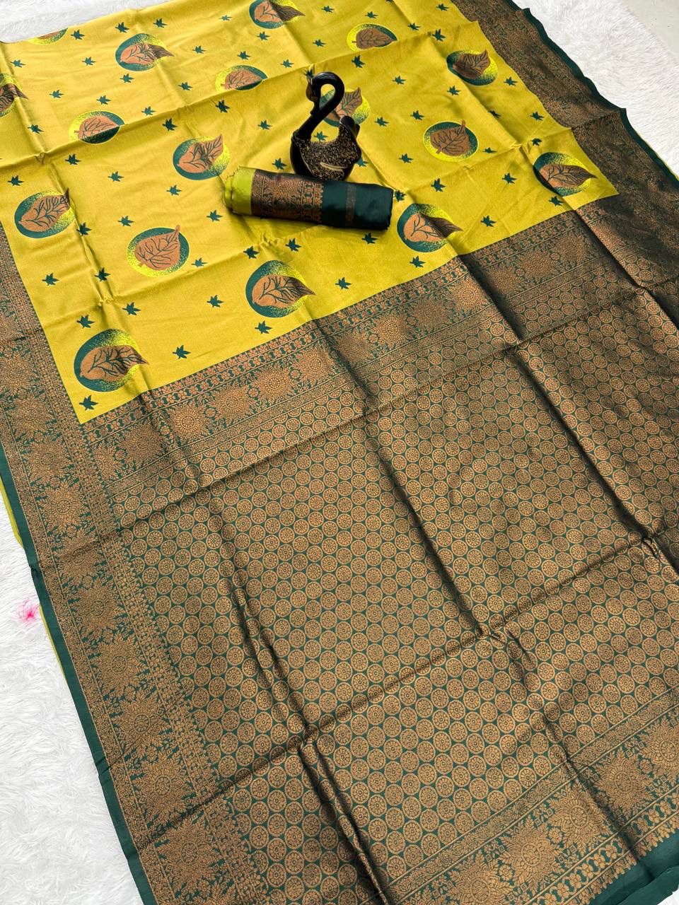 Soft Banarasi Silk Saree – Yellow with Green Border & Rich Pallu