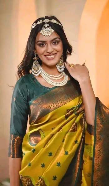 Soft Banarasi Silk Saree – Yellow with Green Border & Rich Pallu